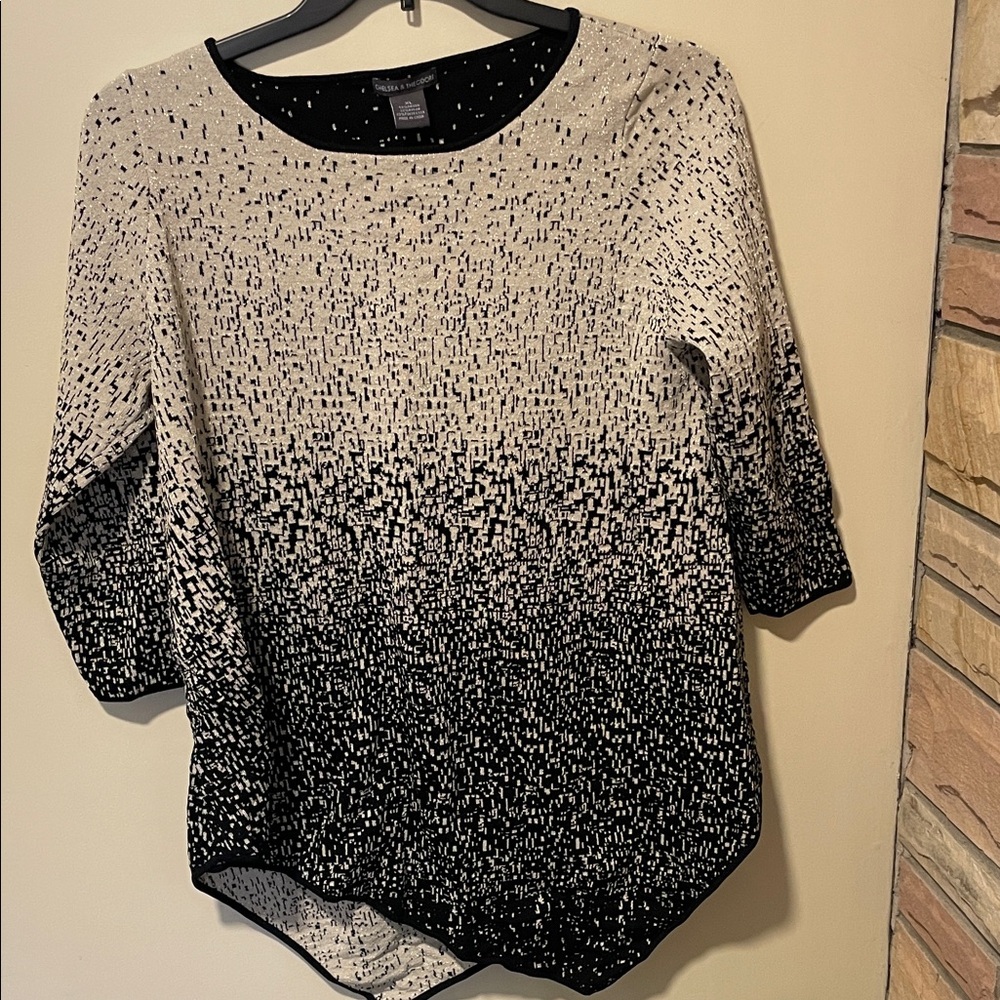 Chelsea & Theodore Black and Cream Blouse